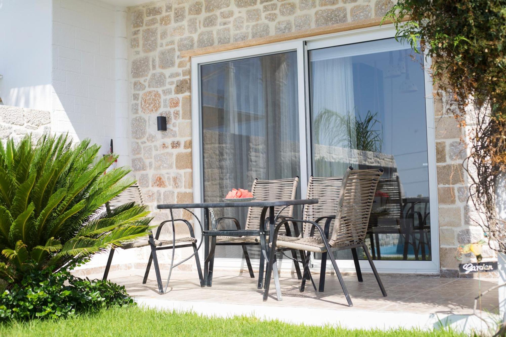Muses Of Art Villas Afantou Ngoại thất bức ảnh